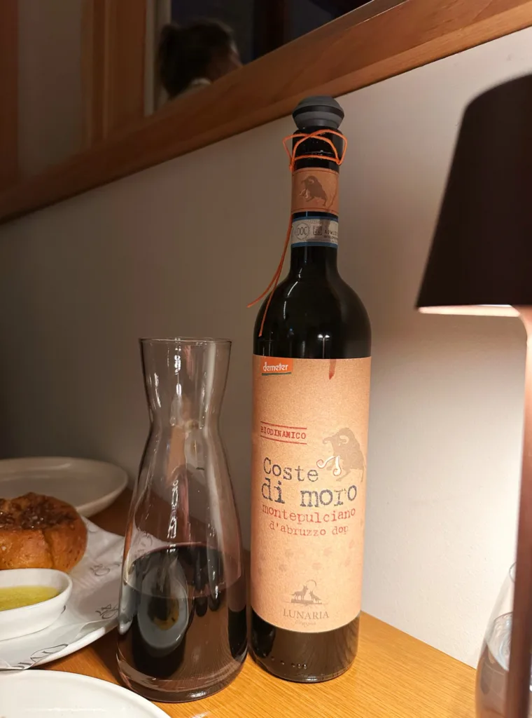 2019 Lunaria Coste di Moro Montepulciano